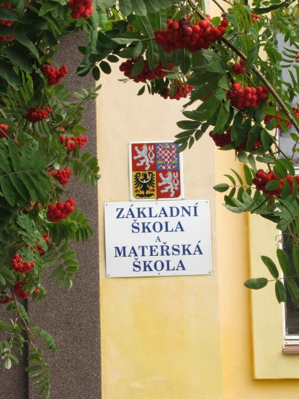 023 Lužecká škola 1.9.2011